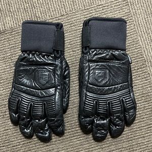 Hestra leather Ski Glove